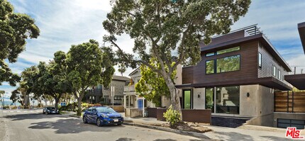 139 Hollister Ave in Santa Monica, CA - Building Photo - Building Photo
