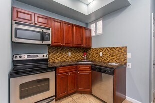 2016 N 18th St in Philadelphia, PA - Building Photo