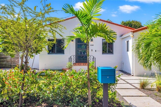 property at 1240 SW 21st St