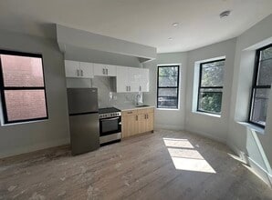 1330 Prospect Pl, Unit 2A in Brooklyn, NY - Foto de edificio - Building Photo