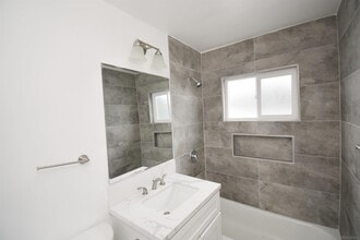 1222 Willowside Ter in Alpine, CA - Building Photo - Building Photo