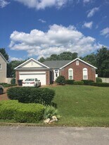 251 Riverbend Dr in Franklin, TN - Building Photo