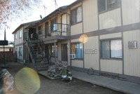 40590 George Rd in Cutler, CA - Foto de edificio - Building Photo