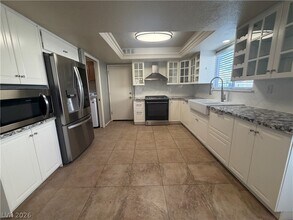 9305 Alameda Harbor Ave in Las Vegas, NV - Building Photo - Building Photo