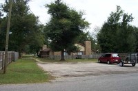 5498 Barcelona St in Milton, FL - Building Photo - Building Photo