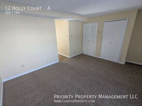 12 Holly Ct in Harrisonburg, VA - Building Photo - Building Photo