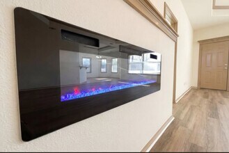 1000 Estival Dr in Kyle, TX - Building Photo - Building Photo