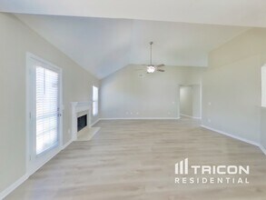 400 Ashby Pl in Nashville, TN - Building Photo - Building Photo