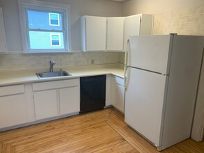 271 Groveland St in Haverhill, MA - Foto de edificio - Building Photo