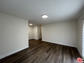 1743 9th St in Santa Monica, CA - Building Photo - Building Photo
