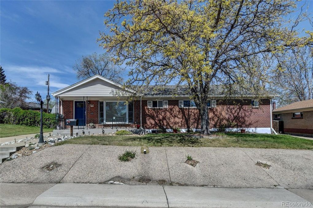 10461 Pennsylvania St, Unit Upstairs in Northglenn, CO - Foto de edificio