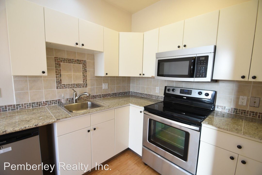 4857 Kansas St in San Diego, CA - Building Photo