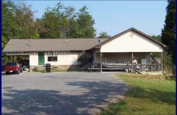 841 Sylvia Ln in Sevierville, TN - Foto de edificio