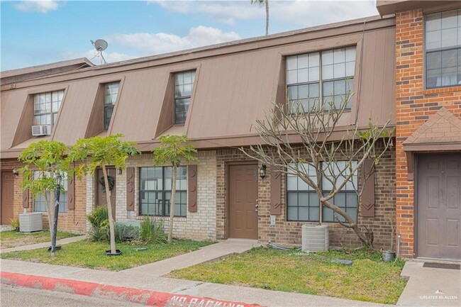 2201 S Jackson Rd, Unit 31M in Pharr, TX - Building Photo - Building Photo