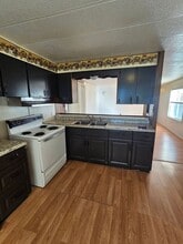 4309 Lincoln Dr NE in Moses Lake, WA - Building Photo - Building Photo