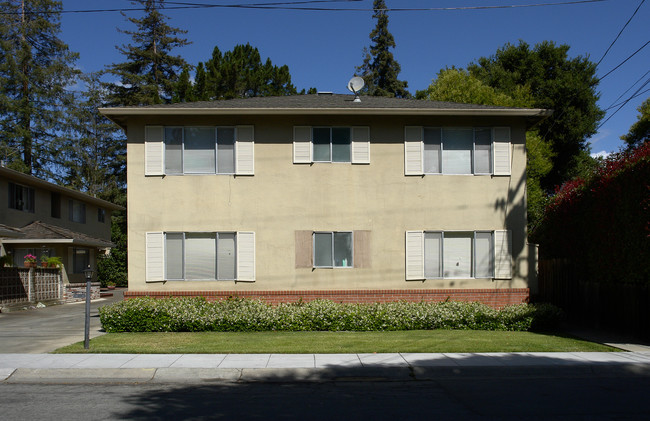 1006 Florence Ln in Menlo Park, CA - Building Photo - Building Photo