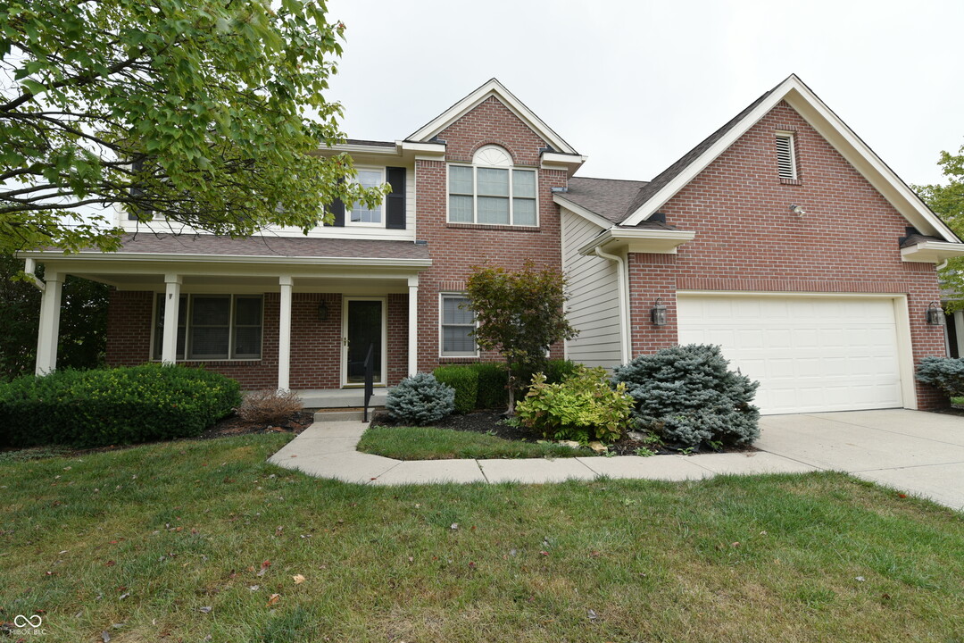 3736 Zuker Ct in Carmel, IN - Foto de edificio