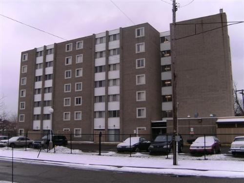 Glendale Buena Vista in Highland Park, MI - Foto de edificio