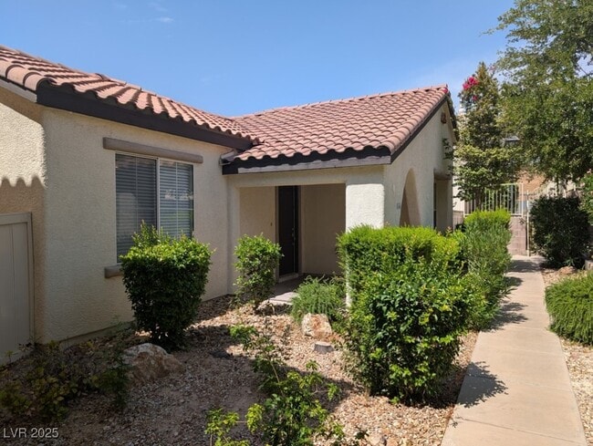 8560 Barkeria Ct in Las Vegas, NV - Foto de edificio - Building Photo