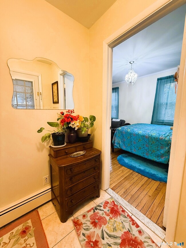 12 Hillside Ave in Stamford, CT - Building Photo - Building Photo