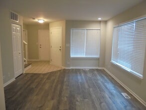 3110 Ronan Dr in Lake In The Hills, IL - Building Photo - Building Photo
