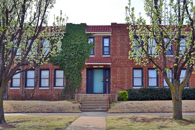 200-204 NW 24th St in Oklahoma City, OK - Building Photo - Building Photo