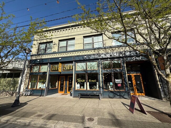 Paul Co-Live in Portland, OR - Building Photo - Building Photo