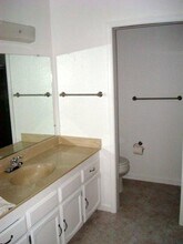 13 Freedom Pl in Rohnert Park, CA - Building Photo - Building Photo