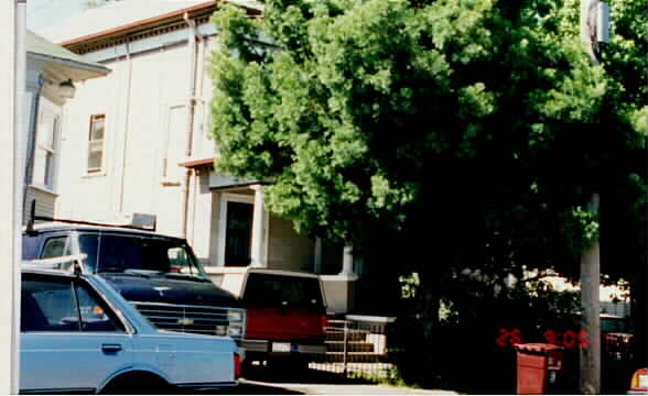 523 59th St in Oakland, CA - Foto de edificio - Building Photo