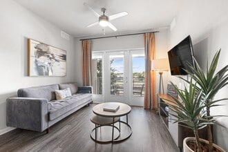 Juno Winter Park in Winter Park, FL - Building Photo - Building Photo