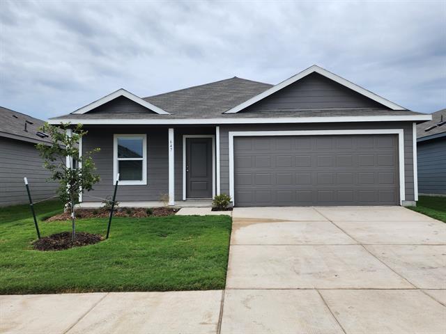 647 Montclair Ave in Princeton, TX - Building Photo