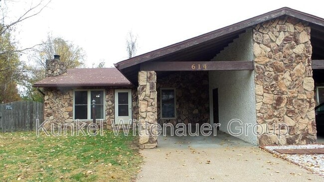 property at 614 Kane Ct