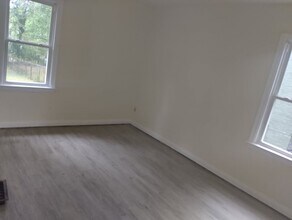 6207 Mayflower Ave in Cincinnati, OH - Building Photo - Building Photo