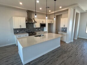 23175 W Skinner Rd in Wittmann, AZ - Building Photo - Building Photo