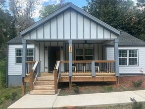 1841 Bayberry Dr SW in Atlanta, GA - Building Photo - Building Photo