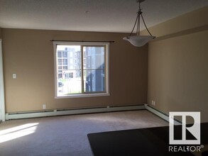 111 Watt Common SW in Edmonton, AB - Building Photo - Building Photo
