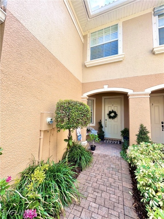 9813 Foxhall Way in Estero, FL - Building Photo - Building Photo