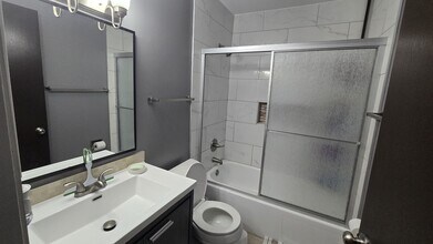 65 Salt Creek Rd in Roselle, IL - Building Photo - Building Photo