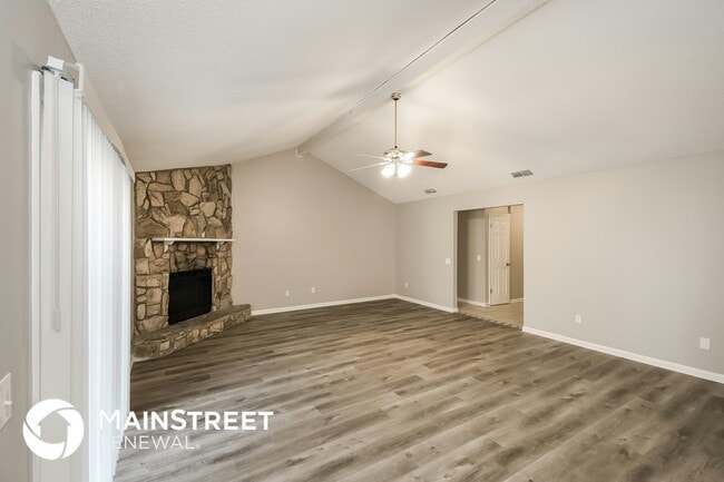 11023 Poppins Ct in Jacksonville, FL - Foto de edificio - Building Photo