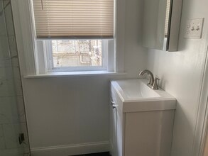 131 Jersey St, Unit 112-4 in Boston, MA - Building Photo - Building Photo