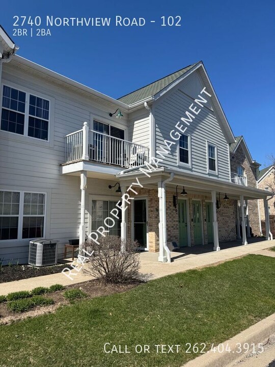 2740 Northview Rd in Waukesha, WI - Building Photo