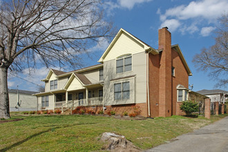 1206 Jackson St in Nashville, TN - Building Photo - Building Photo