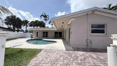 1110 SE 9th Ave in Pompano Beach, FL - Building Photo - Building Photo