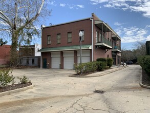 100 Walnut in Hattiesburg, MS - Building Photo - Building Photo