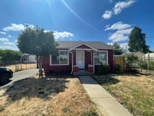 property at 346 E 2nd Ave