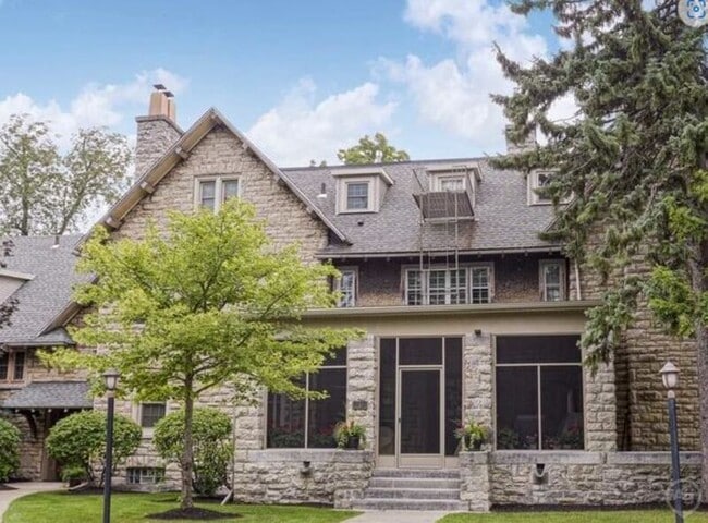 property at 50 Getzville Rd