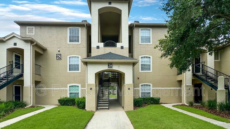 1655 The Greensway 2822 in Jacksonville Beach, FL - Building Photo