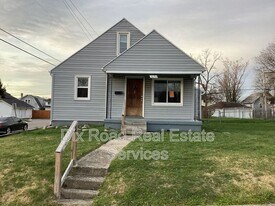 1670 Darst Ave in Dayton, OH - Building Photo