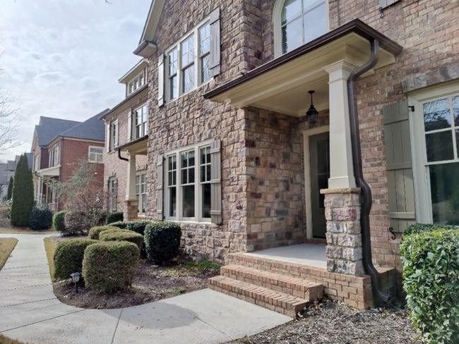 1650 Bramble Bush Way in Suwanee, GA - Foto de edificio - Building Photo