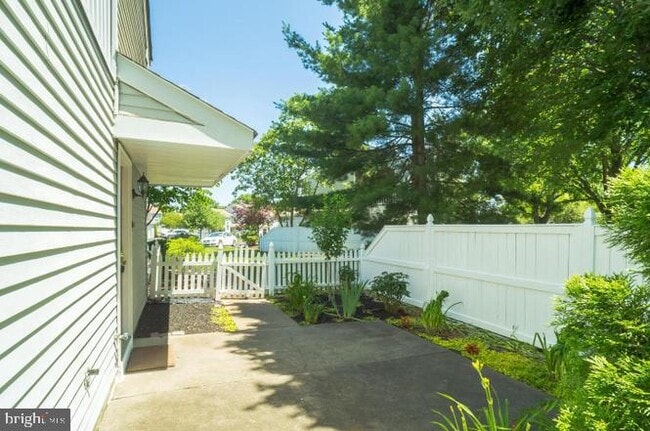 property at 1659A Trellis Cir